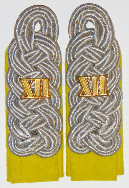 Army Dress Major Signal Troops Wehrkreis 12 Shoulder Boards