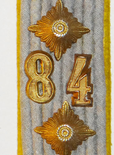 Army Hauptmann 84th Pz Signal Battalion Shoulder Board