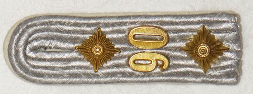 Army 90th Pz. Gr. Regt. 20th Pz. Gr. Div. Hauptmann Shoulder Board