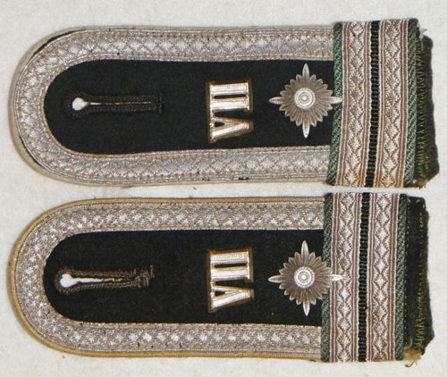 Army Infantry OFFIZIERANWARTER NCO Shoulder Board for Wehrkreis VII Munchen