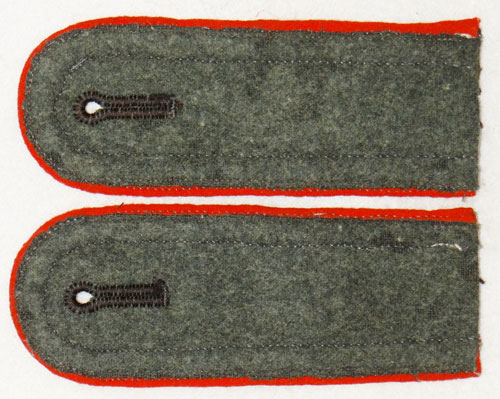 Army Artillery Unteroffizier 38th Regt. Mechanized G.H.Q Troops Shoulder Boards