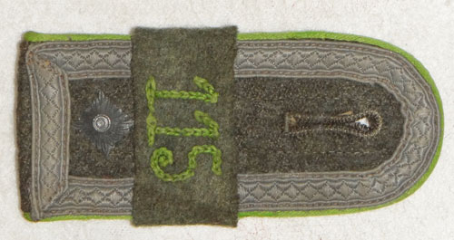Army 115th Pz. Grenadier Regt. Feldwebel Shoulder Board