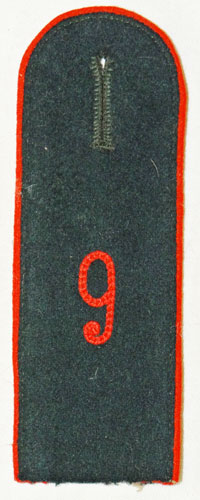 Army 9th Artillery Regt. 8th  Infantry Div. Enlisted Shoulder Board