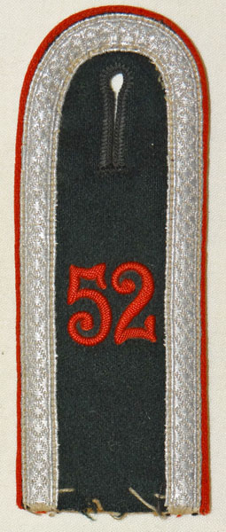 Army 52nd Artillery Regt. Mechanised G.H.Q. Troops Unteroffizier Shoulder Board Army 52nd Artillery Regt. Mechanised G.H.Q. Troops Unteroffizier Shoulder Board