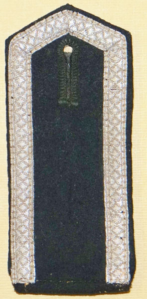 Army Unteroffizier Shoulder Board