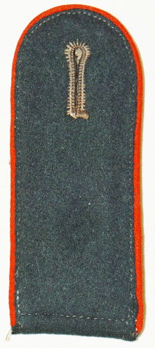 WW II Artillery Enlisted Shoulder Board