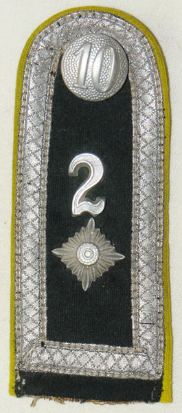 Army 2nd Signal Battalion 12th Panzer Div. Feldwebel Shoulder Board Army 2nd Signal Battalion 12th Panzer Div. Feldwebel Shoulder Board