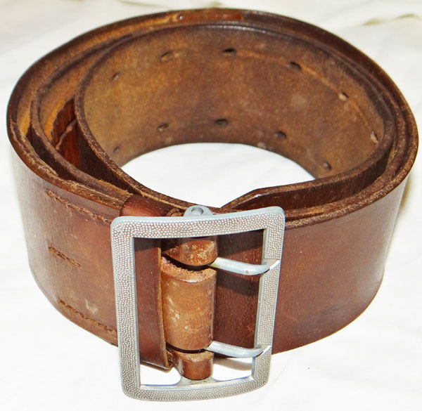 Luftwaffe / Army Officers Brown Leather Belt with Open Claw Buckle