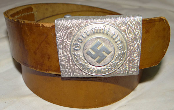 Police "Gendarmerie" NCO/EM Brown Leather Belt & Buckle Police "Gendarmerie" NCO/EM Brown Leather Belt & Buckle
