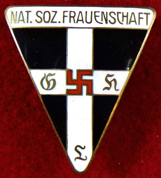 Type II Nat. Soz. Frauenschaft Members Badge