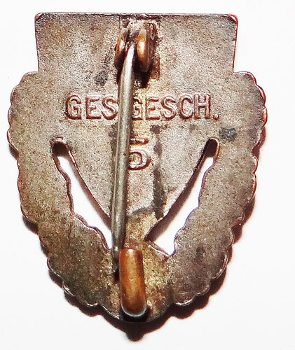 40 Year Reichkriegerbund Enamel Members Badge