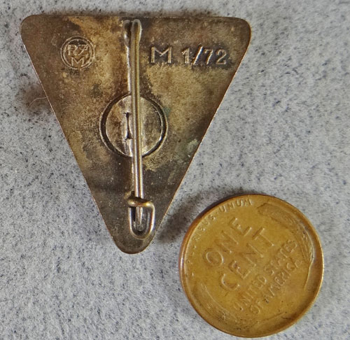 Deutsche Frauenwerk Enamel Member's Badge
