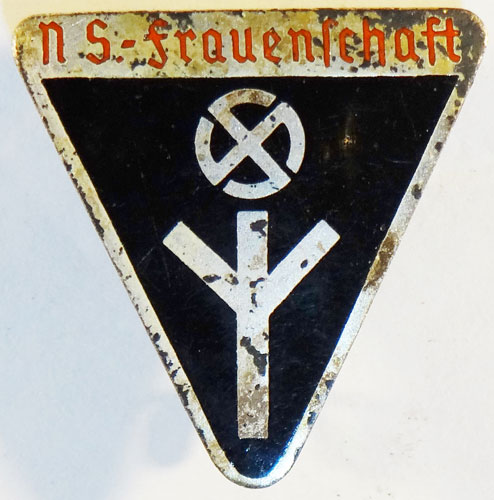 N.S. FRAUENSCHAFT Enamel Member’s Badge