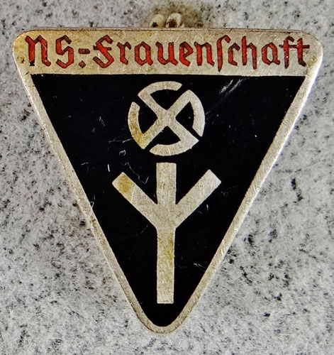 Type III N.S. Frauenschaft Enamel Member's Badge