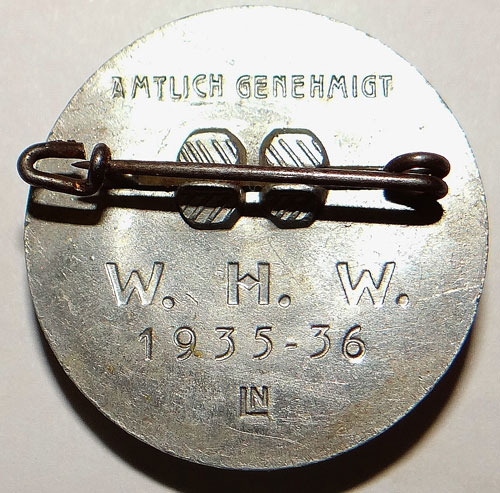 1935/36 WHW Hitler Tinnie