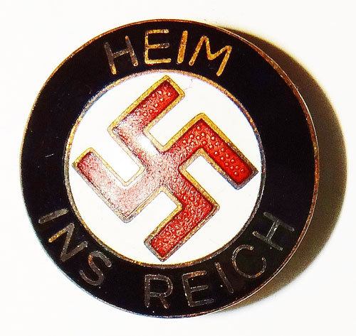 1935 Adolf Hitler Tinnie