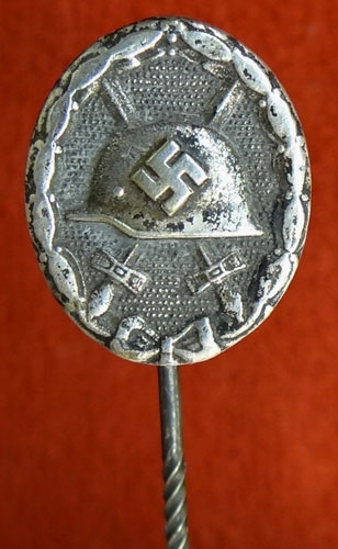 WW II Silver Wound Badge Stick Pin
