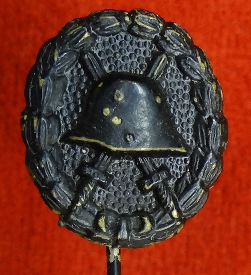 World War I Black Wound Badge Stick Pin