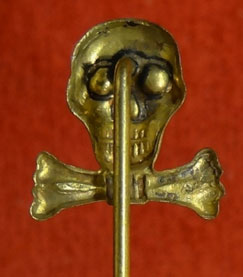 Brunswick Infantry Regt. Gold Pattern Skull Stick Pin