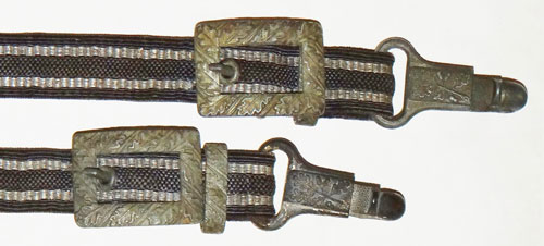 Luftwaffe 2nd Model Dagger HANGERS