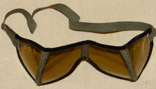 German WW II Wind & Sand Eye Shields with Case