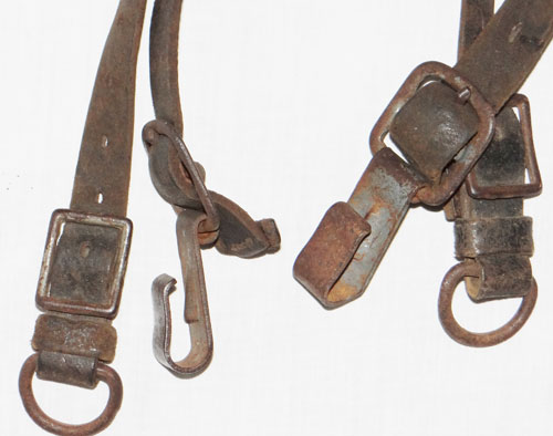 German WW II Combat "Y" Straps with "D" Rings