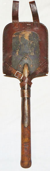 WW I / WW II German Entrenching Tool WW I / WW II German Entrenching Tool