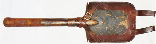 WW I / WW II German Entrenching Tool