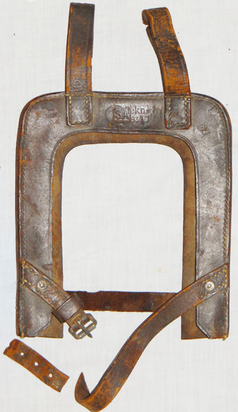 German WW II Shovel Carrier German WW II Shovel Carrier