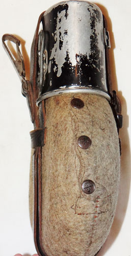 WW II German M31 Canteen