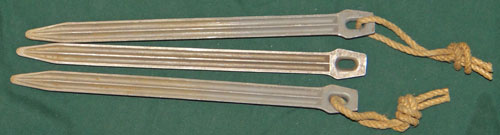 WW II Swiss Army Tent Pole & Pegs with Bag