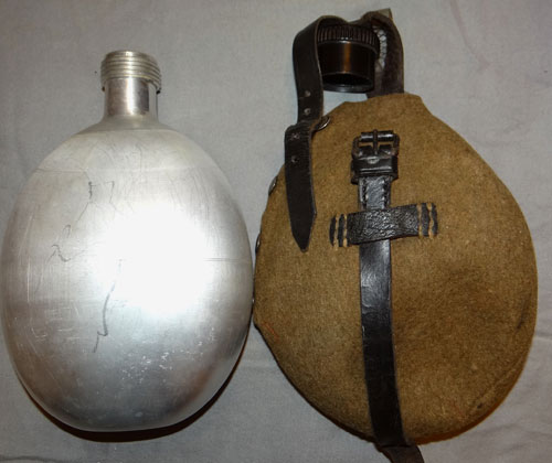 WW II German M31 Canteen