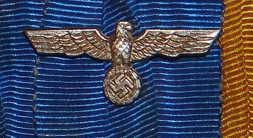Army WW II Three Place Medal Bar
