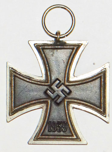 WW II Iron Cross 2nd Class with Marked Ring