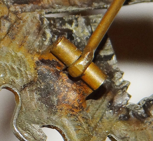 Unmarked BRONZE Infantry Assault Badge