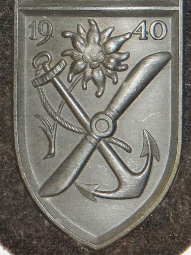 Luftwaffe Backed "NARVIK" Campaign Shield