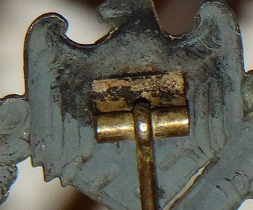 Unmarked SILVER Infantry Assault Badge