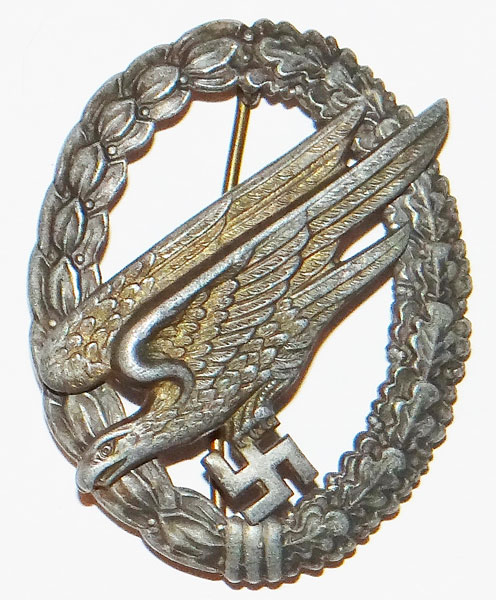 "B&N L" Marked Luftwaffe Paratrooper’s Badge "B&N L" Marked Luftwaffe Paratrooper’s Badge