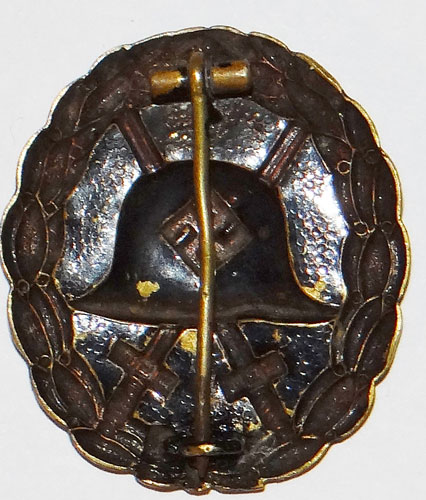 1st Pattern WW II Black Wound Badge