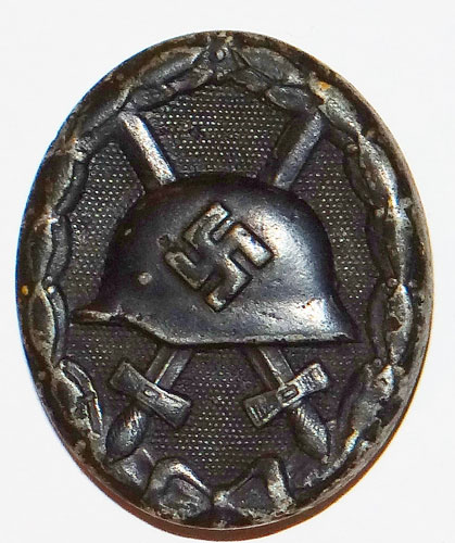 "E.S.P." Marked Black WW II Wound Badge