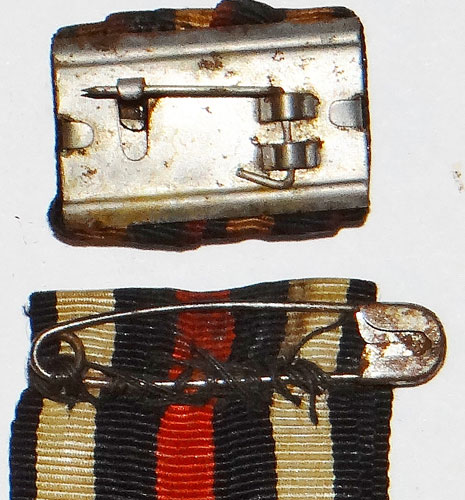 WW I Combatants Cross of Honor with Swords