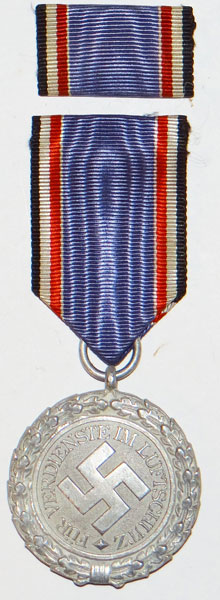 Luftschutz 2nd Class Medal with Ribbon Bar Luftschutz 2nd Class Medal with Ribbon Bar
