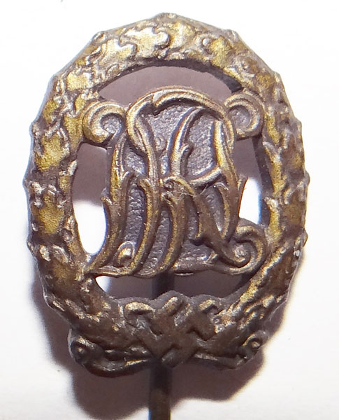 Miniature DRL Bronze Sport Badge "Stick Pin" Miniature DRL Bronze Sport Badge "Stick Pin"