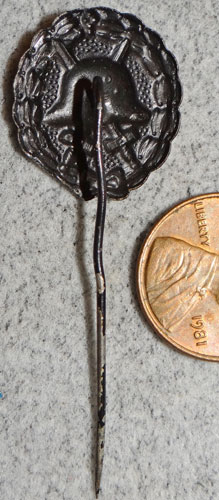 Miniature WW I Black Wound Badge Stick Pin