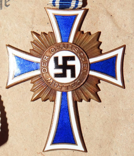 BRONZE Mothers Cross with Paper Award Packet