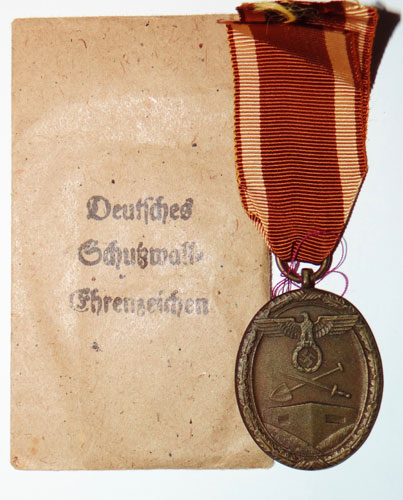West Wall Medal with Paper Award Packet