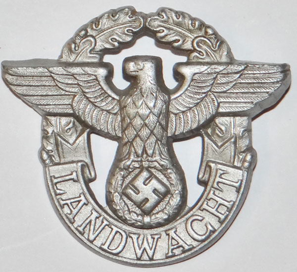 Police "Landwacht" Metal Cap & Breast Insignia Police "Landwacht" Metal Cap & Breast Insignia