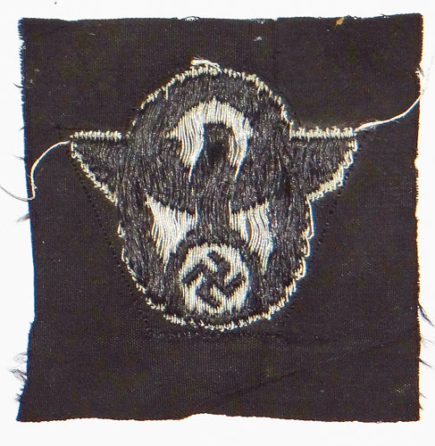Police Officers Silver Flat Wire Cap Insignia