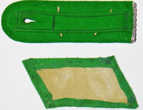 Schutzpolizei "Hauptmann" Shoulder Board & Collar Tab Set