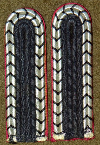 Feuerwehr & Feuerschutzpolizei Shoulder Boards Feuerwehr & Feuerschutzpolizei Shoulder Boards